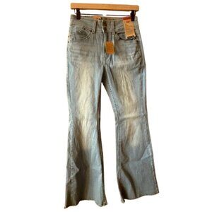 Women's 27 NWT Levi's 726 High Rise Flare Jeans Light Wash Raw Hem